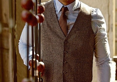 Statement belts to brighten office attire