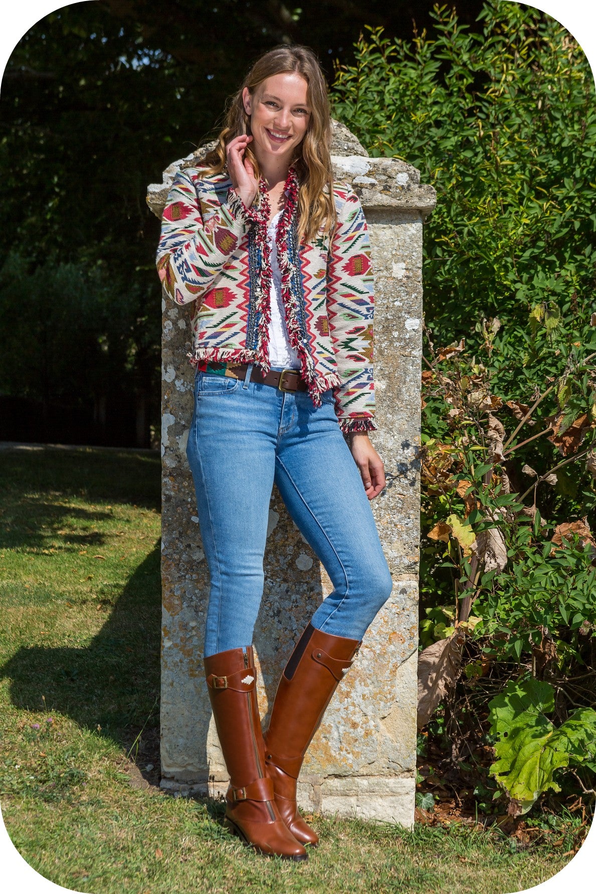 woman with boots and belt